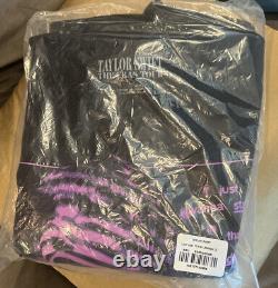 BRAND NEW IN BAG! TAYLOR SWIFT Eras Tour Black I Just Want To Say Crewneck LG