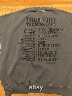 Taylor Swift Eras Tour Blue Crewneck Sweatshirt Size Large