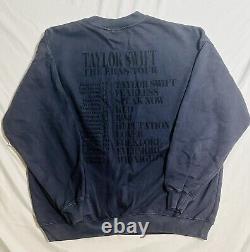 Taylor Swift Eras Tour 2023 Merchandising officiel Sweat-shirt à col rond XL bleu gris avec sac