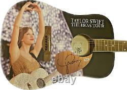 Taylor Swift a signé la tournée Eras Custom Graphics Art Guitar Autographed Psa/dna Coa