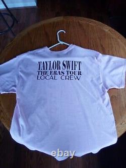 Taylor Swift le t-shirt de l'équipe locale de la tournée des époques rose en nouvelle condition RARE